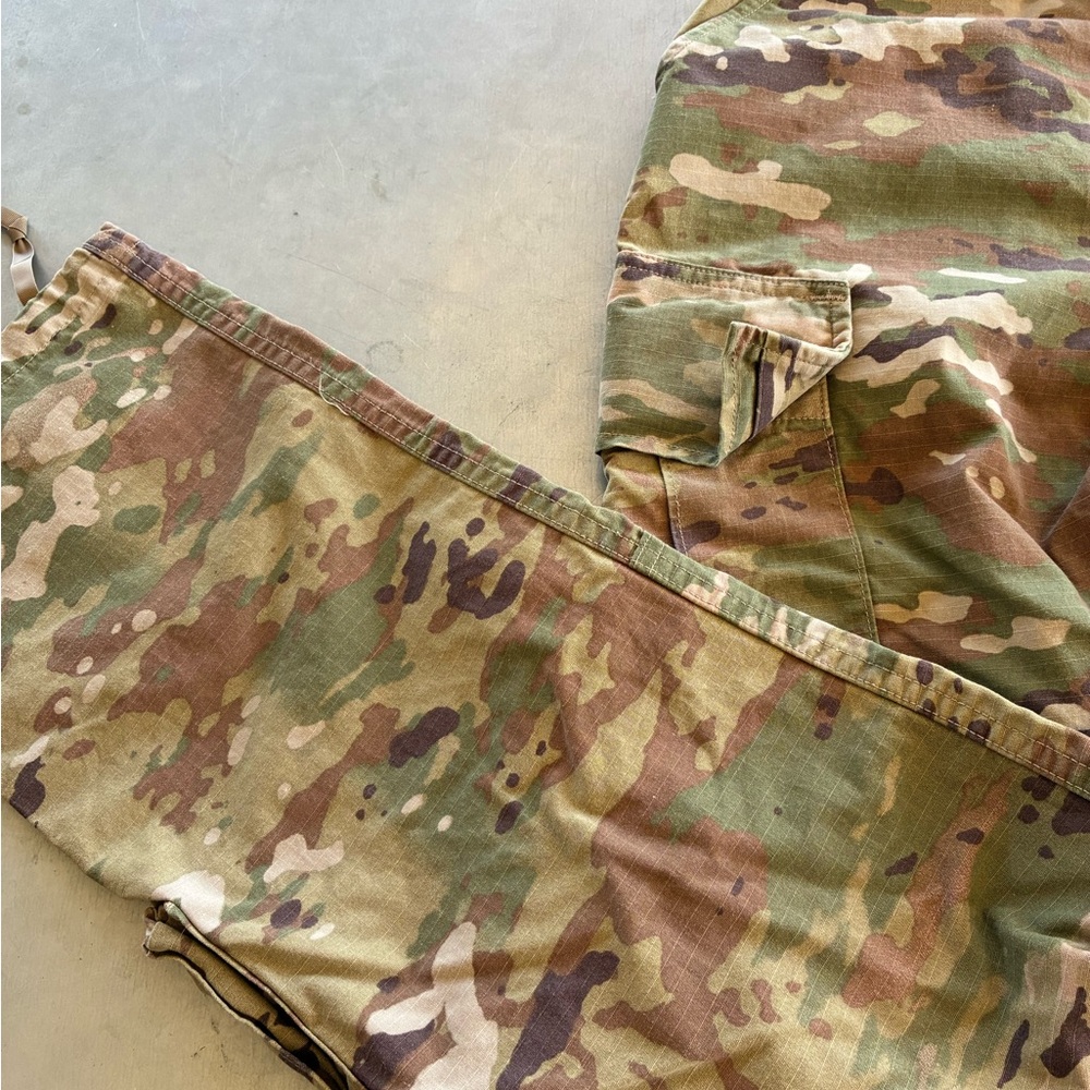Camouflage Cargo Pants SZ 28 - Picture 10 of 11